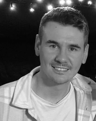 Groomsman: Brandon Markey